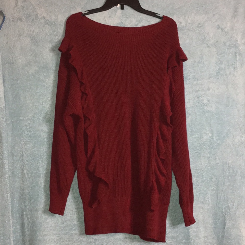 red long sleeve sweater M